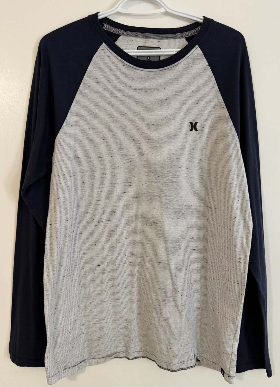 Hurley Men's Long Sleeve Raglan Baseball T-Shirt Size Large